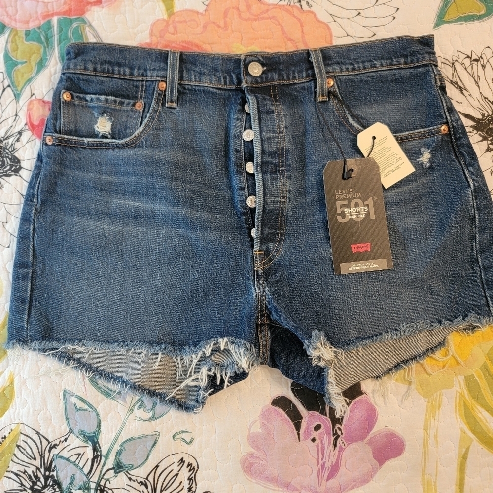 Levi's ladies 501 Button Fly Blue Denim Jean Shorts size 34